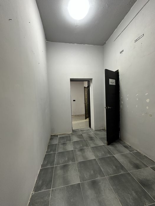 Довгострокова оренда комерційного приміщення на Янгеля