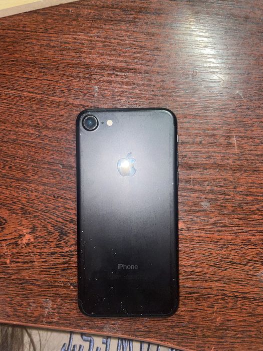 iPhone 7 б/у стан ідеальний