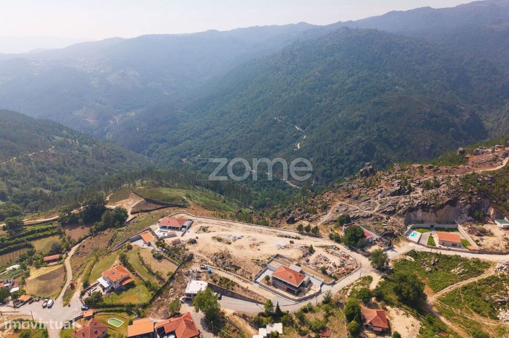 Lote de Construção no Gerês