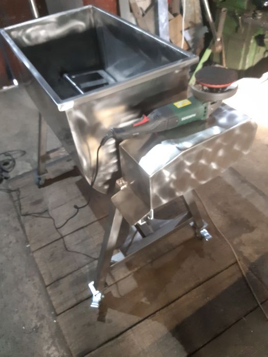 Mieszałka do mięsa 80kg 120 L