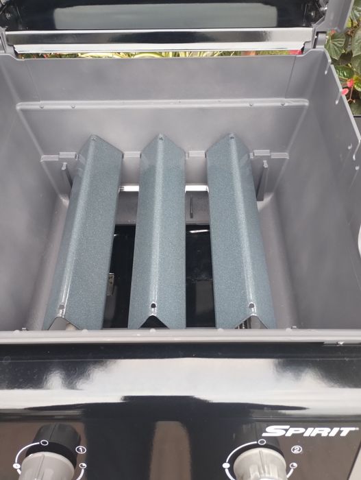 Ogrodowy grill gazowy WEBER Spirit 210 ORGINAL