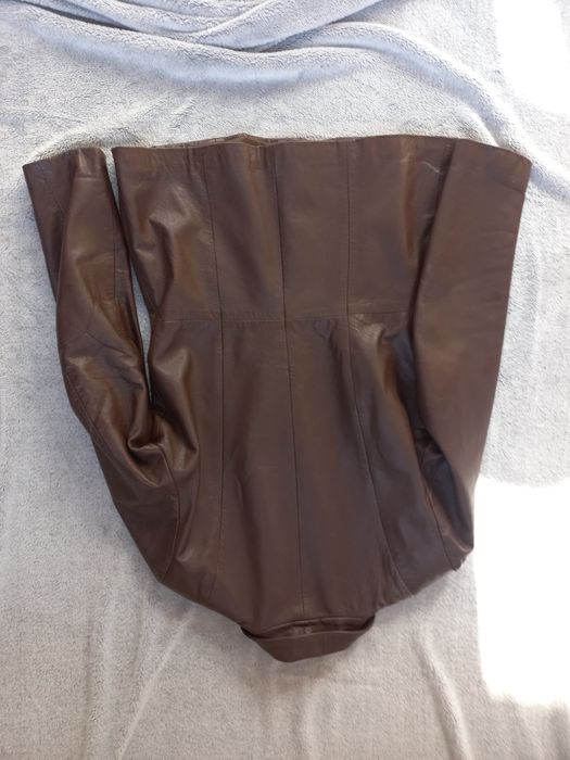 Шкіряний піджак шоколадного кольору