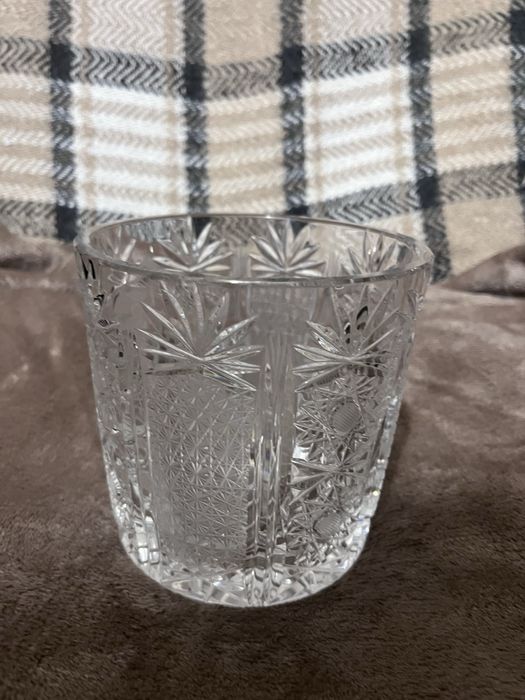 Doniczka kryształowa