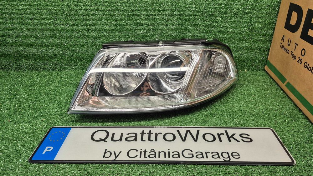 VW Passat B5(3BG)10.00-11.05-ÓTICA/FAROL FRENTE ESQUERDO NOVO EMBALADO