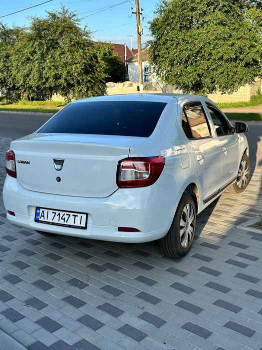 Авто Dacia Logan