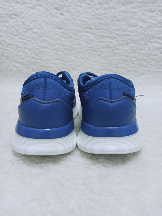 Оригінал ADIDAS 23 розмір, устілка 14.5 см, кросівки для хлопчика