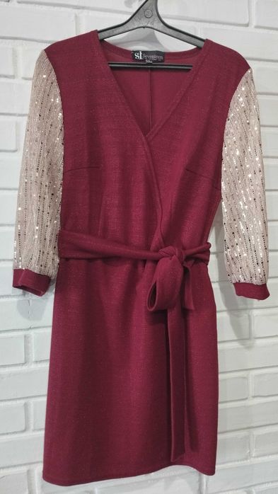 Сукня святкова трикотажна