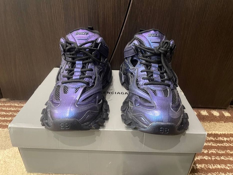 Balenciaga track 2