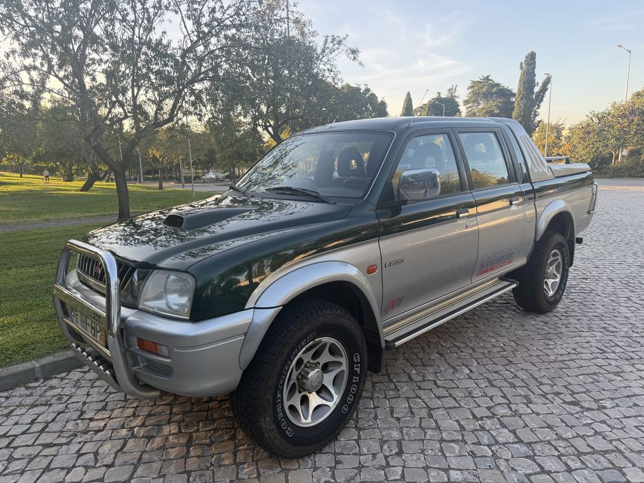 Mitsubishi l200 STRAKAR 4x4