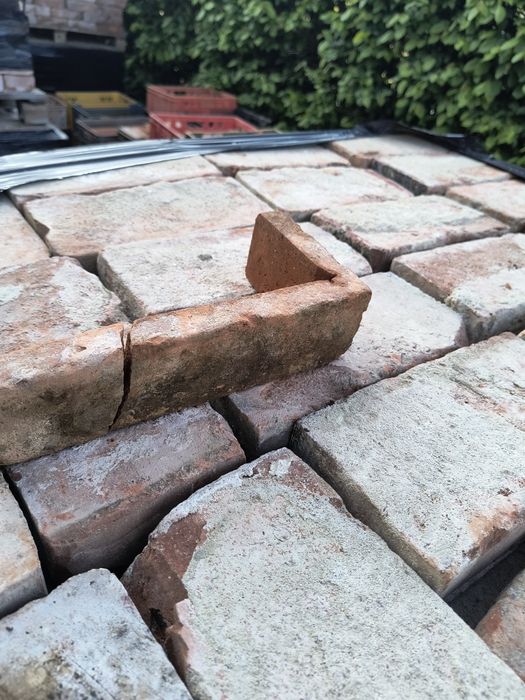 Narożniki lico z cegły