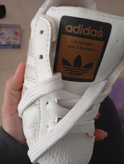 2 pares de sapatilhas iguais n 27