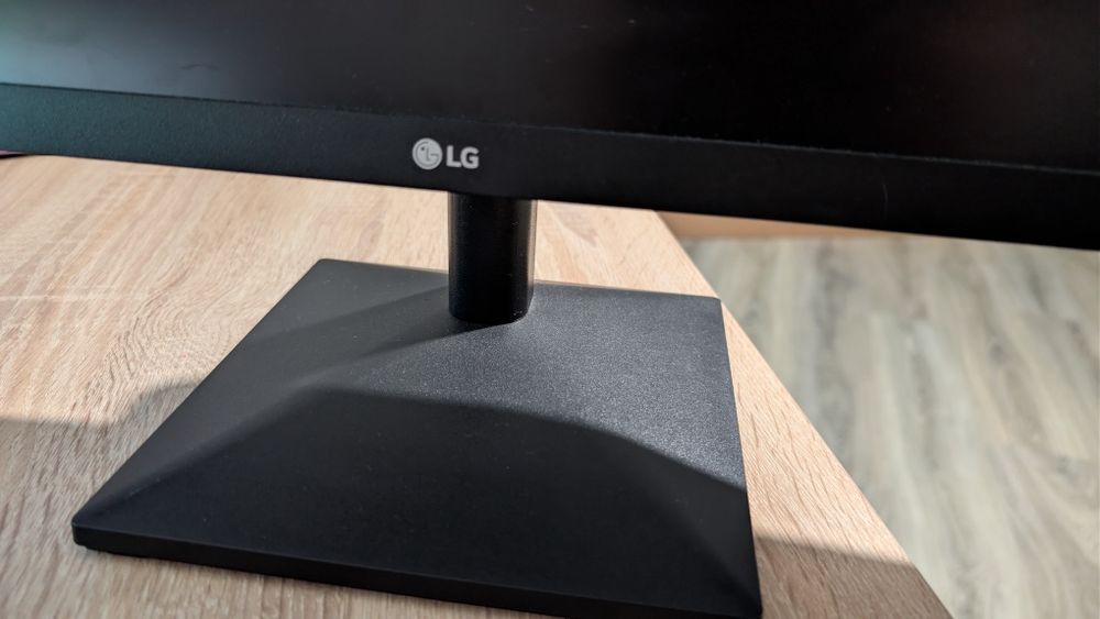 Monitor LG 22" Led FHD
