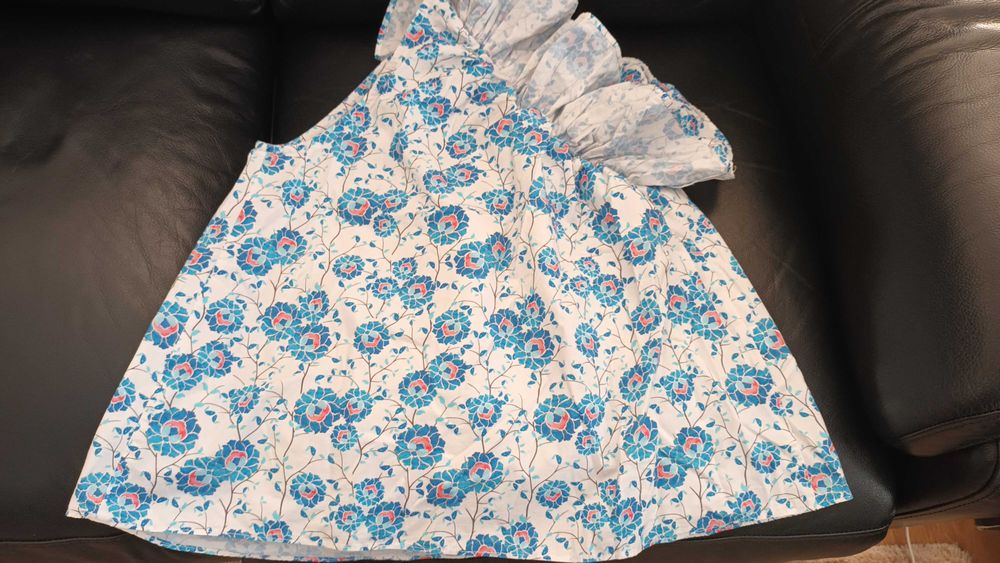 Blusa assimétrica da Mango