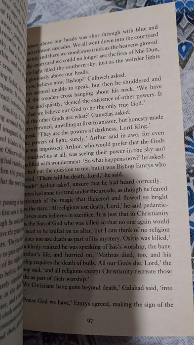 Excalibur ( inglês). Portes incluídos.