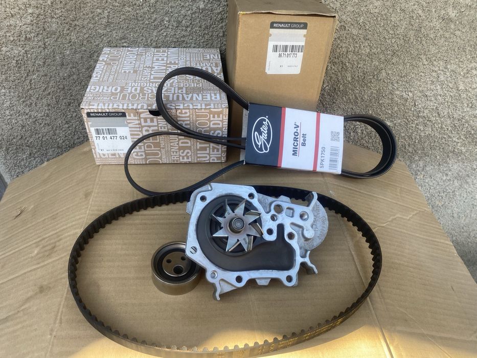 Комплект ГРМ + помпа + ремень генератора Dacia Logan 1.6 пробіг 20 000