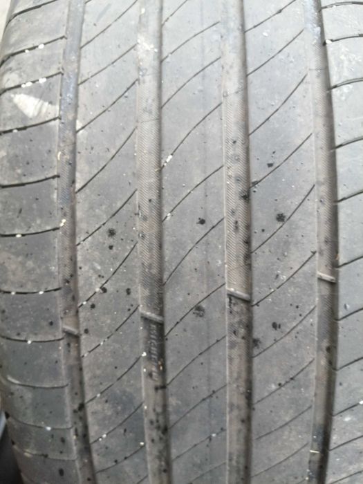 Pneus michelin em bom estado.