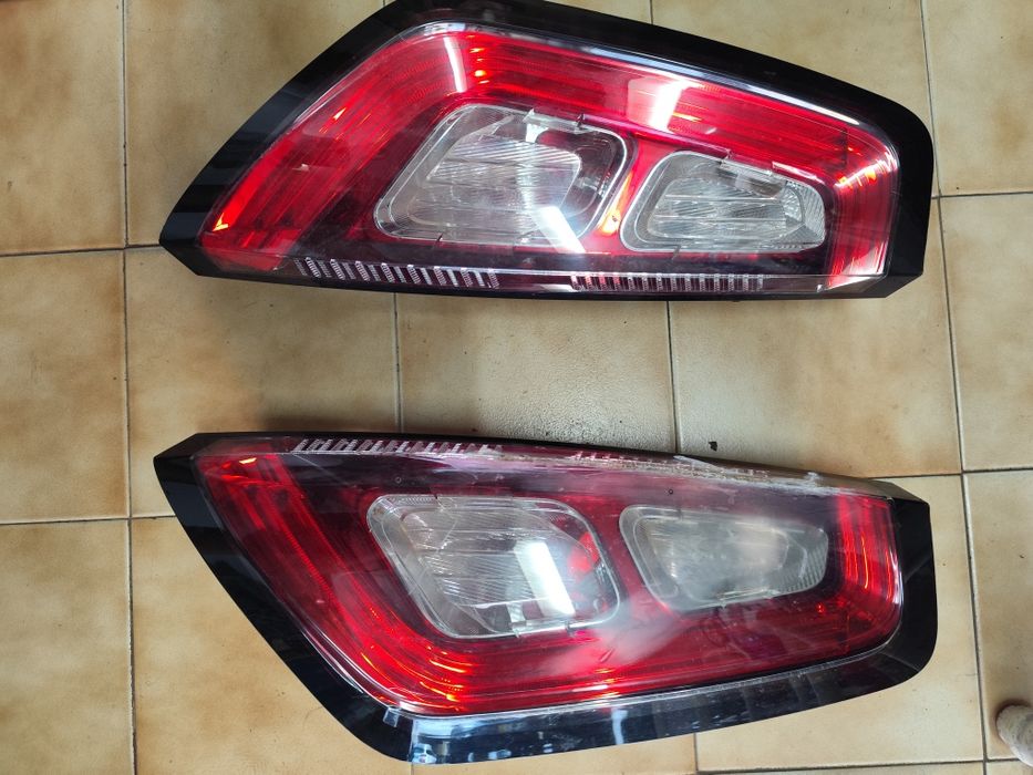 Faróis traseiros Fiat Punto 2013