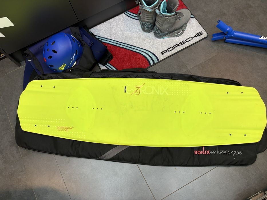 Ronix Wakeboards — Deska wakboardowa+Torba
