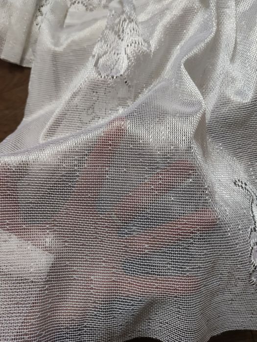 Тюль ,занавеска.