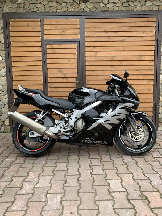 Honda cbr600f4 1999