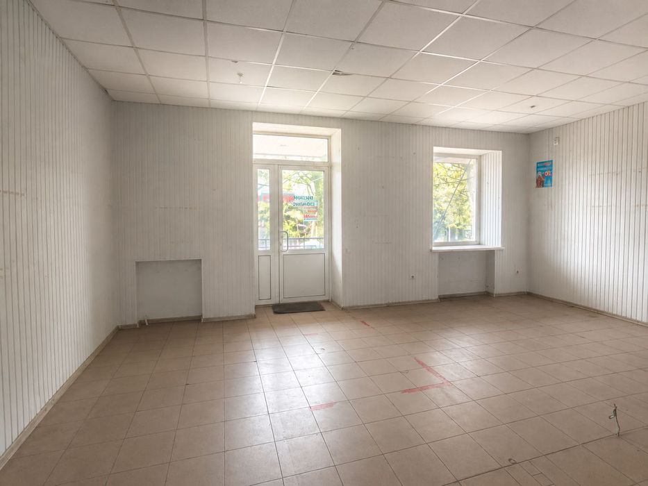Два комерційних приміщення Тульчин