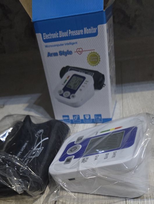 Ciśnieniomierz nowy naramienny USB