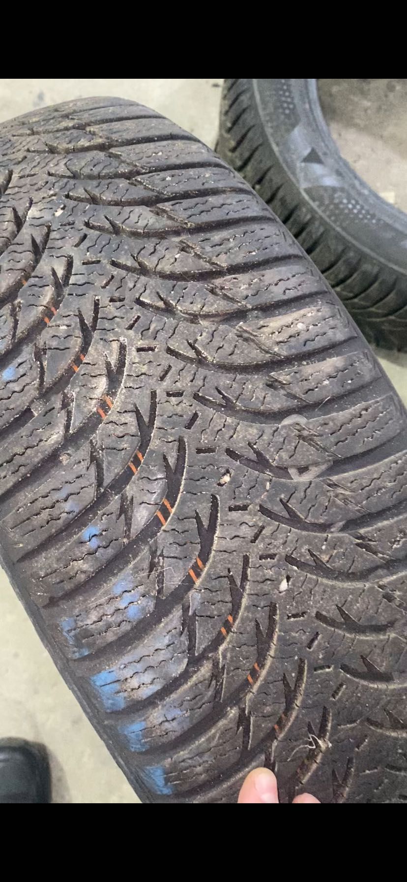 Резина зима пара Kumho Winter Craft 205/55 r16. Ціна за пару: 3 000 грн ...