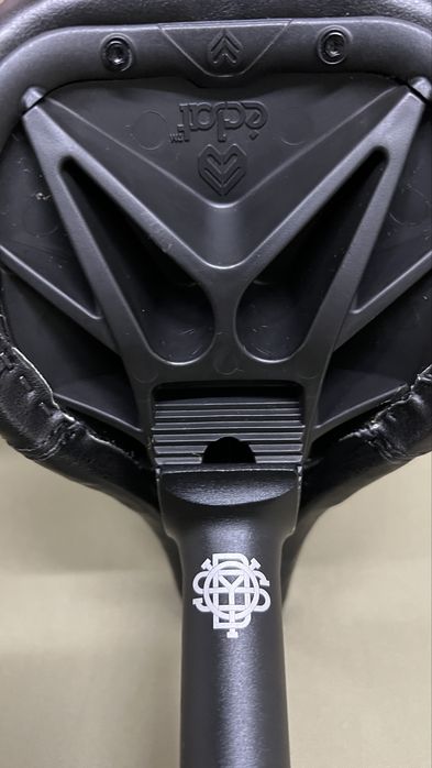 Banco selim bicicleta eclat pivotal fat + odsy