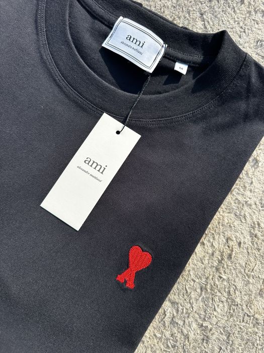 Ami Paris T-Shirt Preta Nova