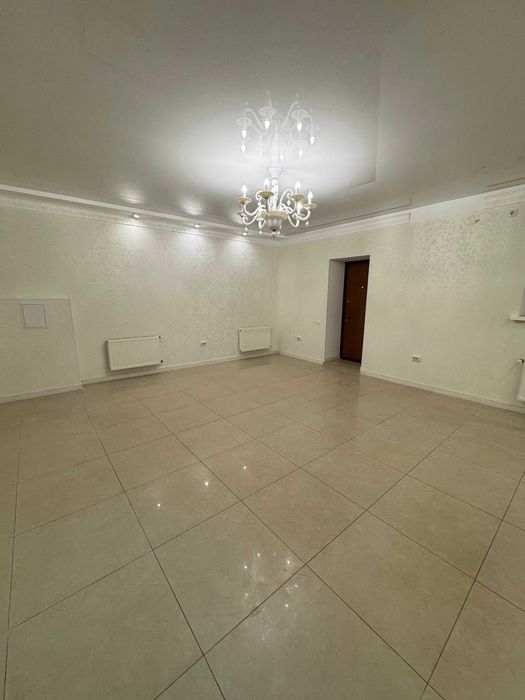 Оренда • комерція • 225 м² • цокольний поверх • Галини Петрової • #146583