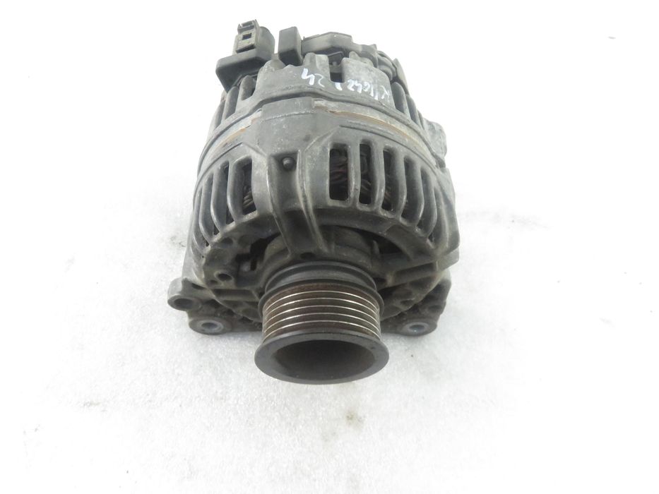 Alternator Vw Bora 1.6 16v - Azd