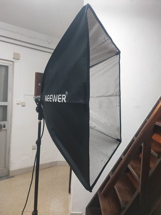 Luz Softbox Neewer 60cmx60cm