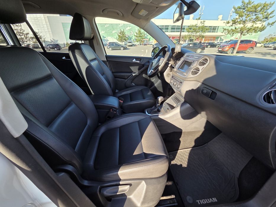 Volkswagen Tiguan 2015 VIN WVGAV7AX4GW512213 фото оголошення 15 з 24