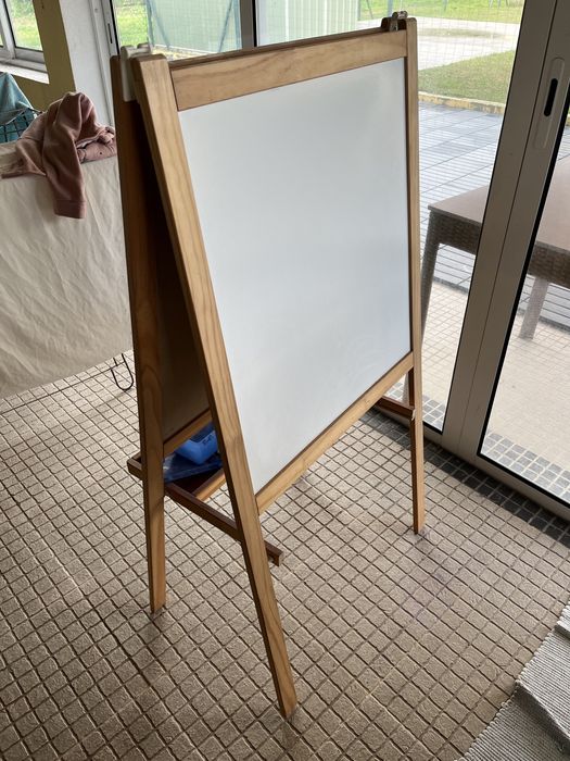 Cavalete com quadro duplo (ardósia/branco) do IKEA