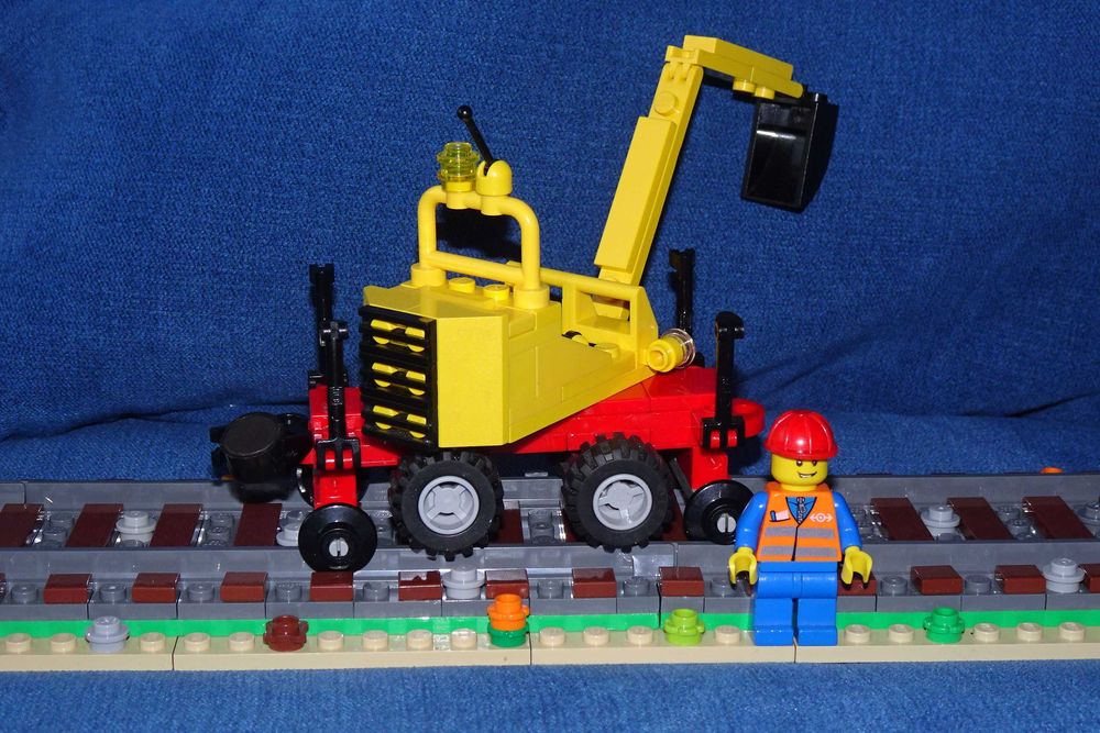 GRATIS wysyłka LEGO Train 9V - 4525 Road and Rail Repair koparka