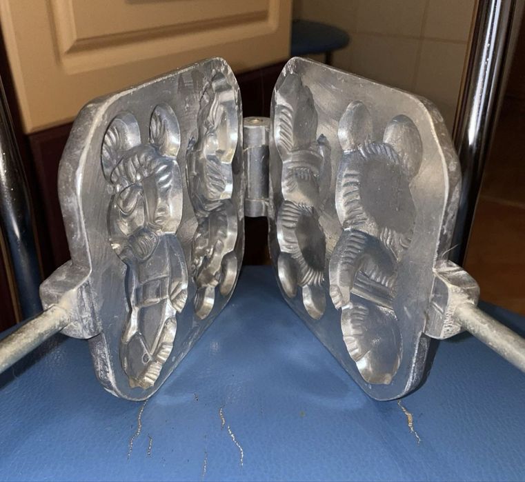 Новая! Форма СССР для выпечки печенья Олимпийские Мишки