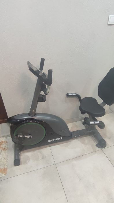 Rower treningowy poziomy