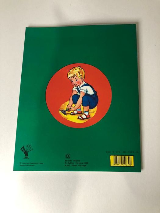 Livro antigo Majora com  ilustrações  anos 50