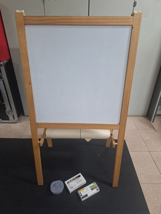 Quadro de giz e caneta