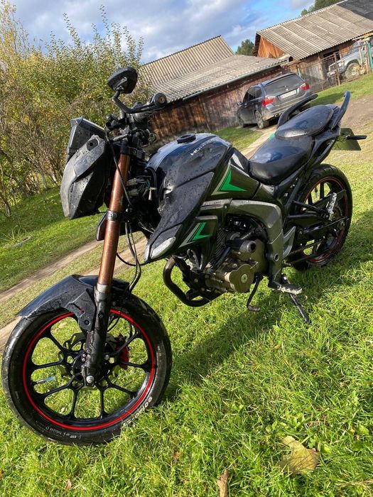 Продам мотоцикл хорнет 200 про