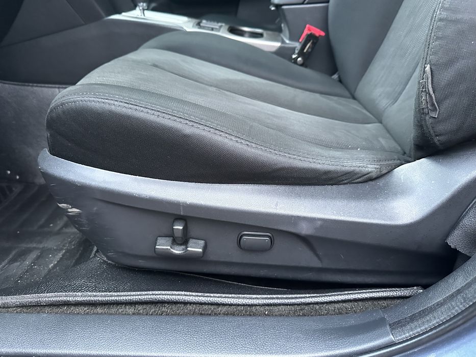 Продам Subaru Legacy 2013 2.5 газ/бензин автомат