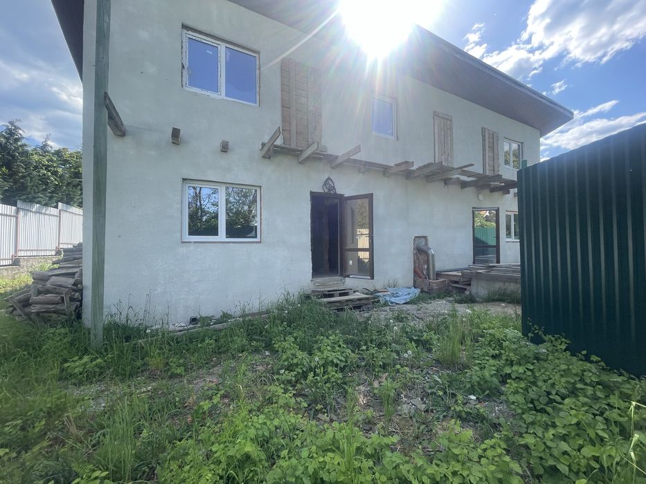 Будинок у Камʼяниці, Ужгород