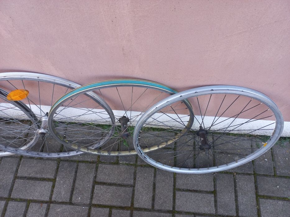 Велосипедні колеса на 26"