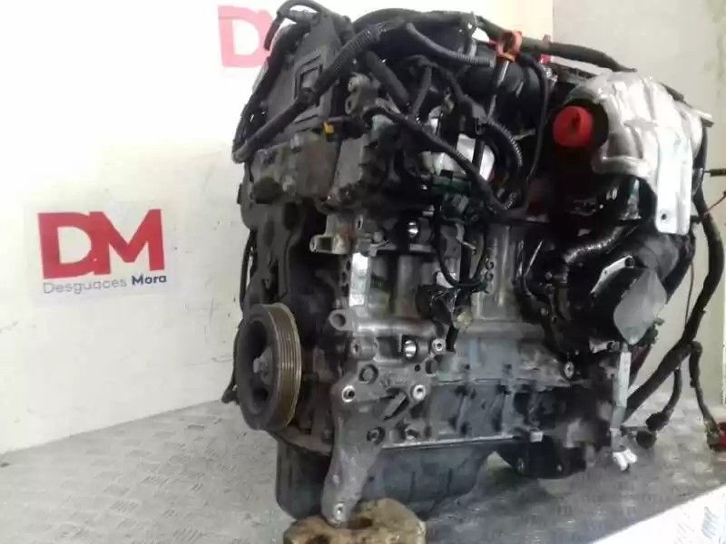 MOTOR COMPLETO PEUGEOT 208 2015 -8H01
