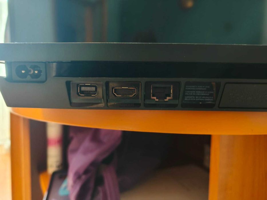 Sony Playstation 4 500Gb 9.60 + ігри