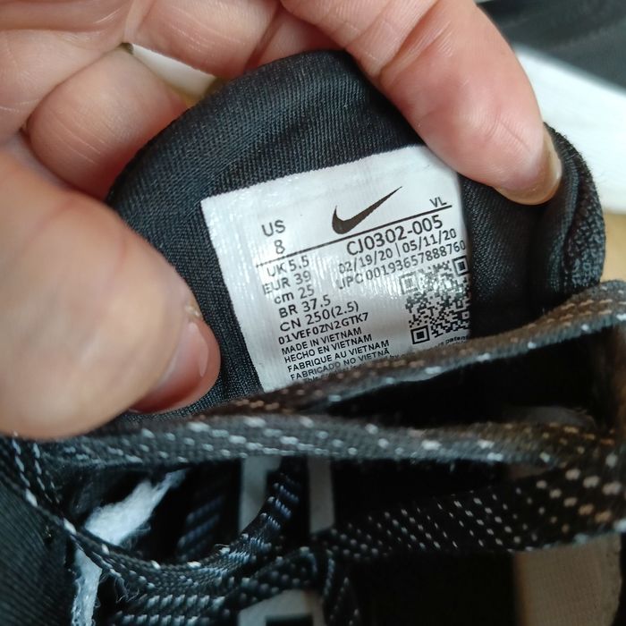 Buty Nike zoom czarne 39