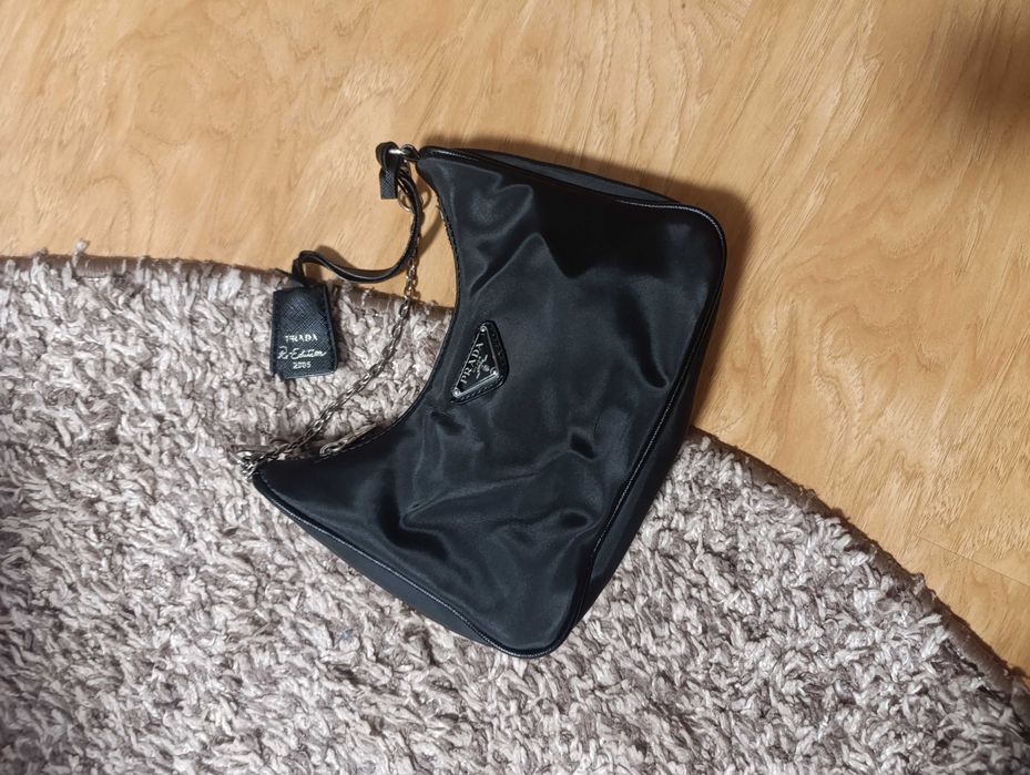 сумка Prada Re-Edition 2005 Re-Nylon