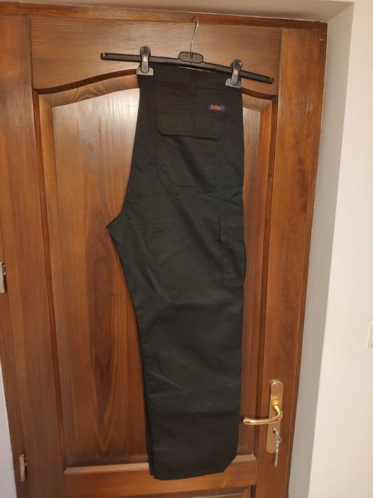 Spodnie męskie Lee Cooper typ Cargo nowe W38 L31 czarne