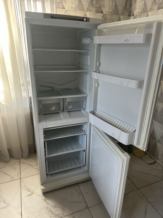 Холодильник Indesit б/у