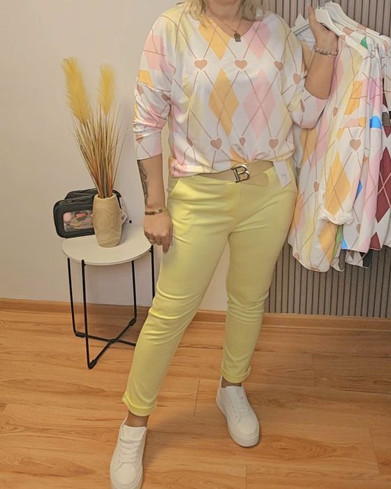 Bluzka romby serca Kolory